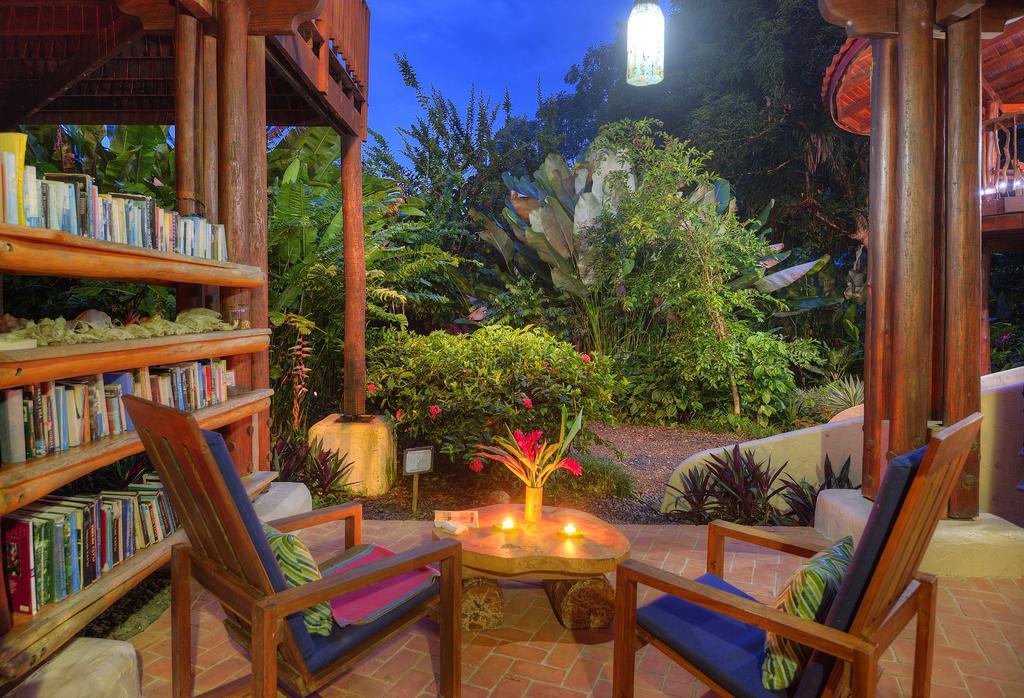 Playa Nicuesa Rainforest Eco Sanctuary Golfito Exterior foto
